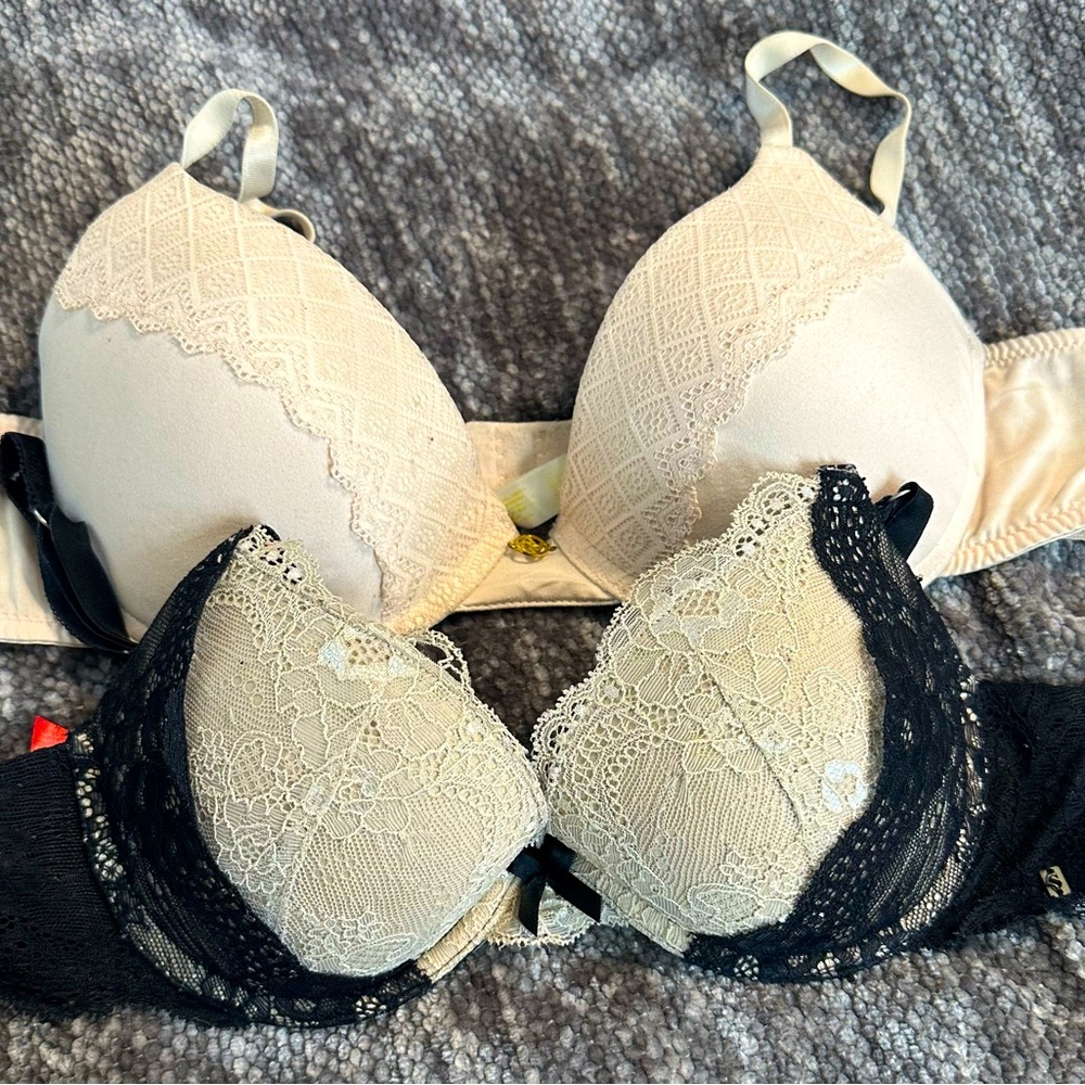 2 bras for 10